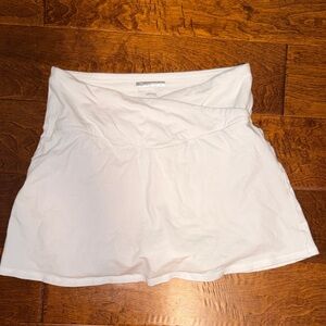 Crossover White Skort Size M. With shorts and pocket